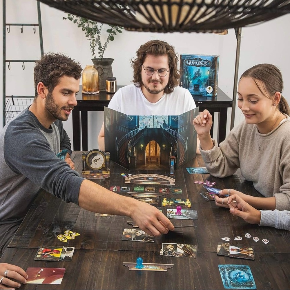 Mysterium Board Game - Cooperative Immersive Mystery Game - Picture 8 of 8